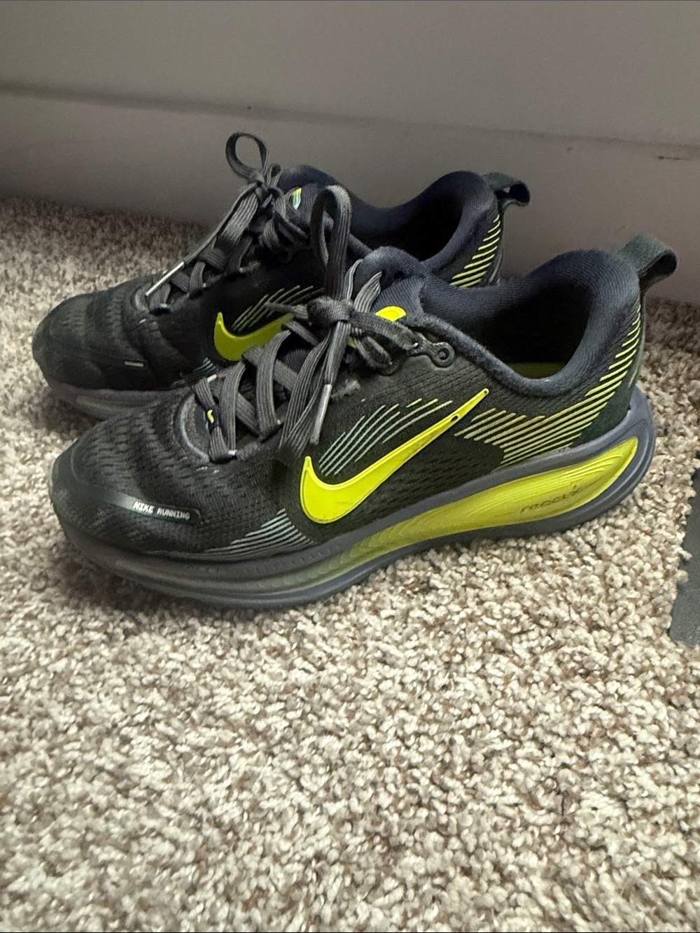 Nike Black and Neon Yellow Running Sneakers